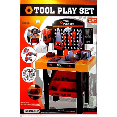 Barkács Asztal Szerszámokkal